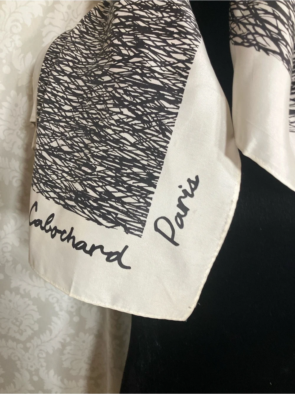 Vintage Cabochard Paris Patterned Scarf - Picture 2 of 9
